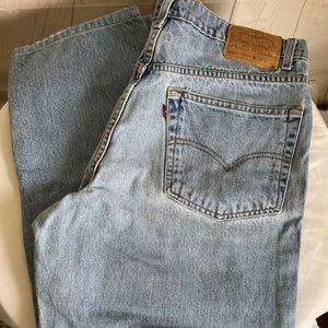 Levi’s Mens 550 Size W38 L30 100% Cotton Relaxed Fit Red Tab Light Wash Jeans